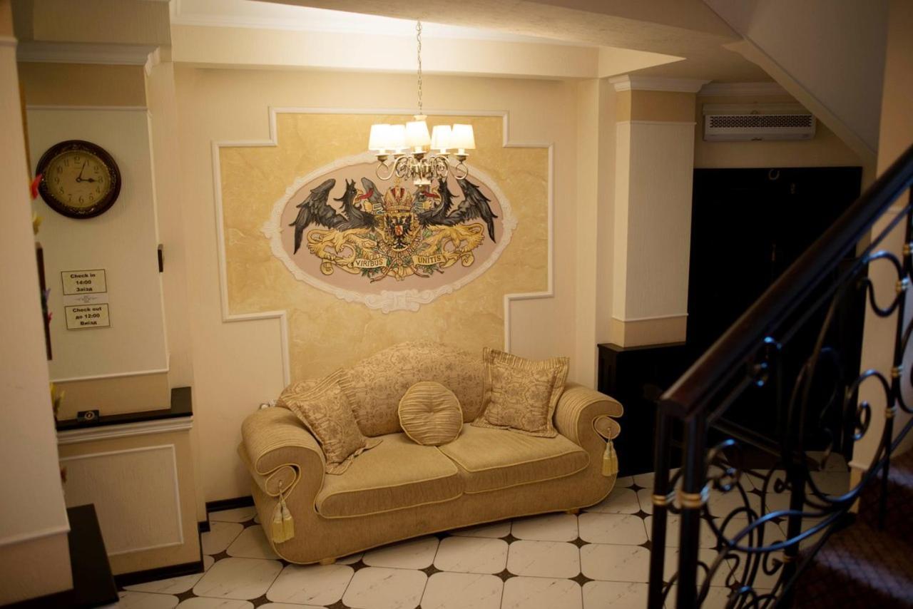Franz Hotel&Restaurant อิวาโน-ฟรานกิฟสเก ภายนอก รูปภาพ